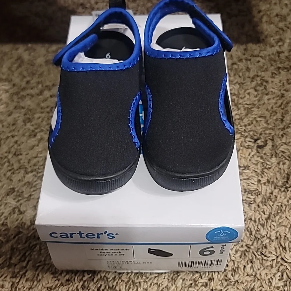 CARTER'S TODDLER BOYS AQUA SOCK WATER SHOE/SANDALS: BLACK/BLUE: NIB: SZ 6
